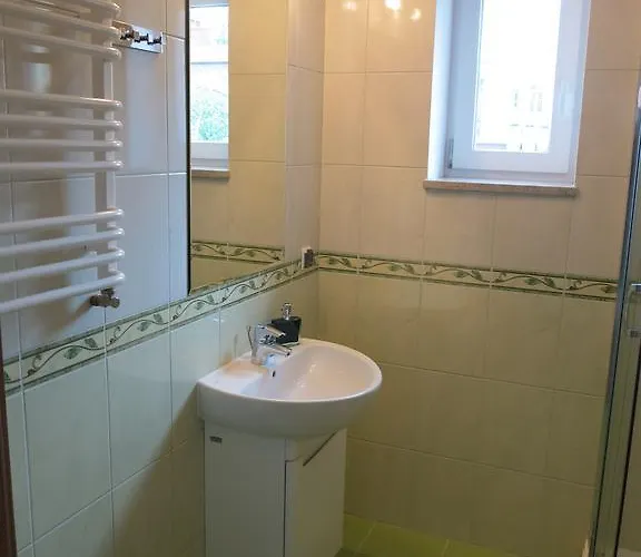 ホームステイ Rofel Goscinne ソポト